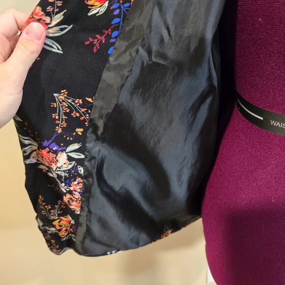 Women's Democracy Black Floral 3/4 Sleeve Open Front Blazer | Size Small - Picture 8 of 11